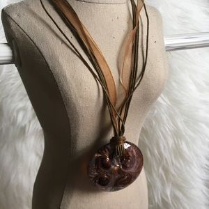 Brown Glass Pendant Choker Necklace